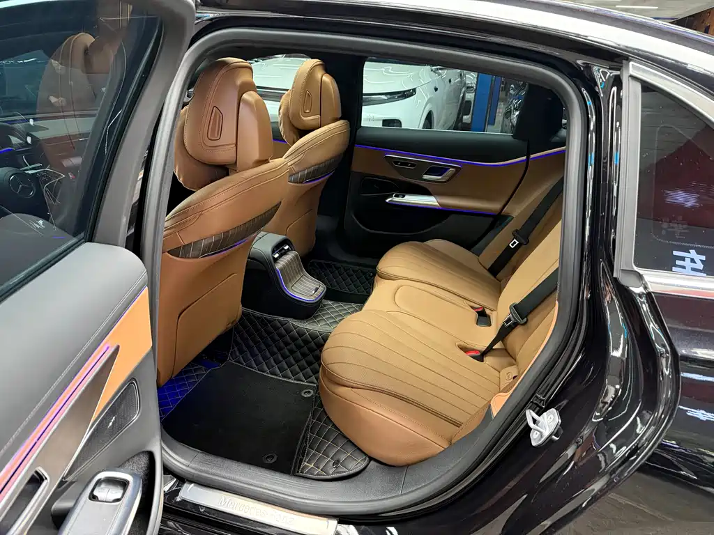 Mercedes-Benz E-Class 2024 E 300 L Fashion Model купить на сайте DeffCars