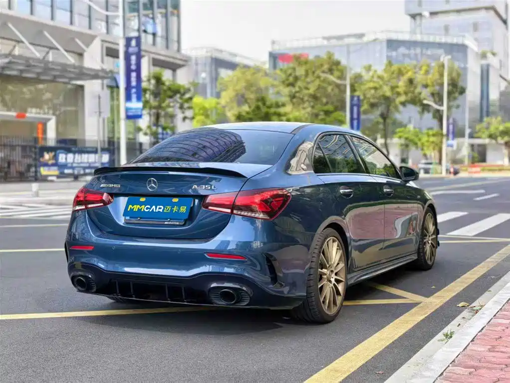 Mercedes-Benz A-Class AMG 2019 AMG A 35 L 4MATIC Special Edition купить на сайте DeffCars