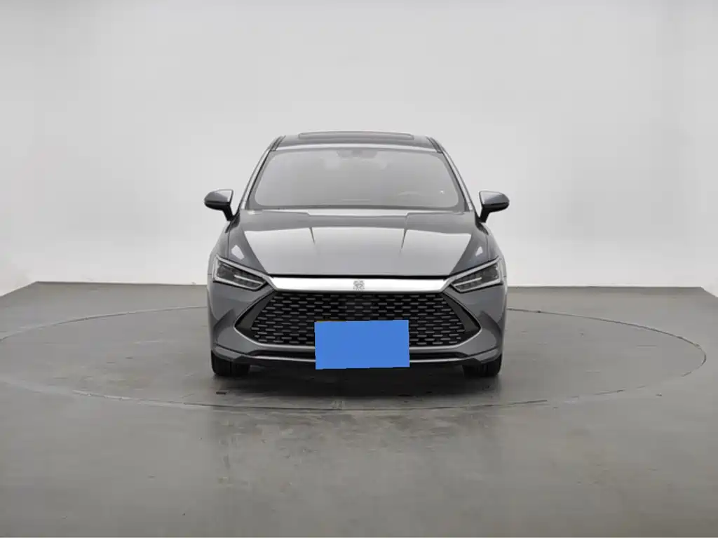 Qin PLUS 2021 DM-i 55KM flagship model купить на сайте DeffCars