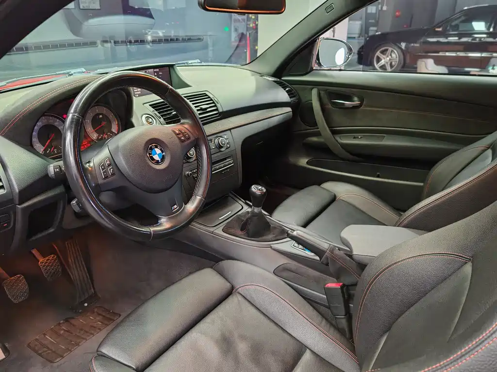 BMW 1 Series M 2011 1M Coupe купить на сайте DeffCars