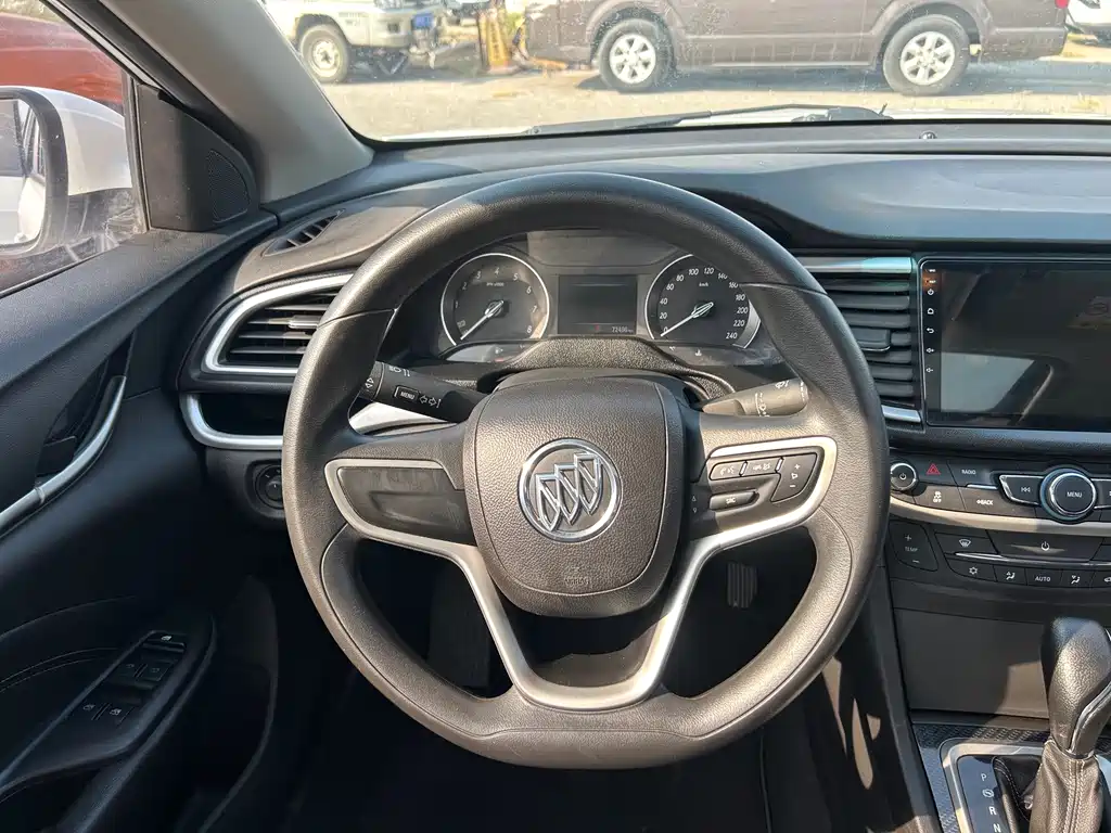 Yinglang 2015 15N automatic luxury model купить на сайте DeffCars
