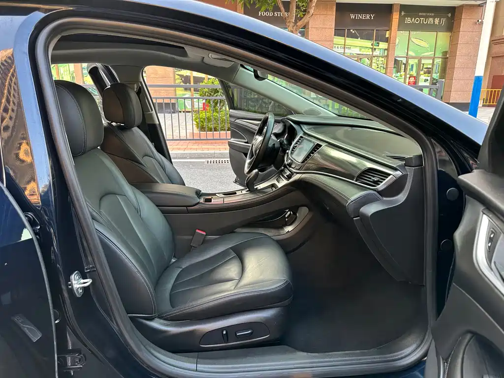 LaCrosse 2020 652T luxury model купить на сайте DeffCars