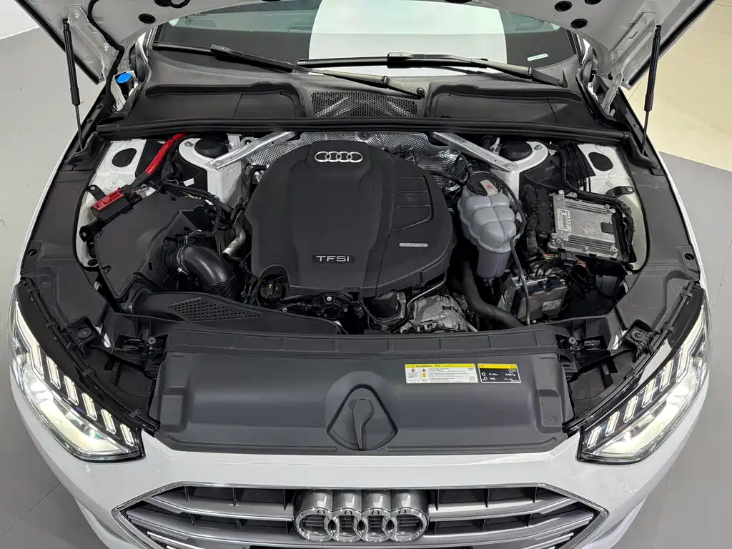 Audi A4L 2020 40 TFSI luxury and elegant model купить на сайте DeffCars