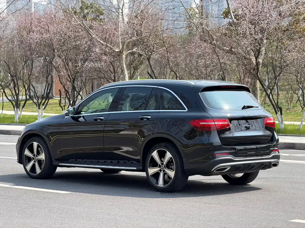 Mercedes-Benz GLC 2019 GLC 300 L 4MATIC Dynamic купить на сайте DeffCars