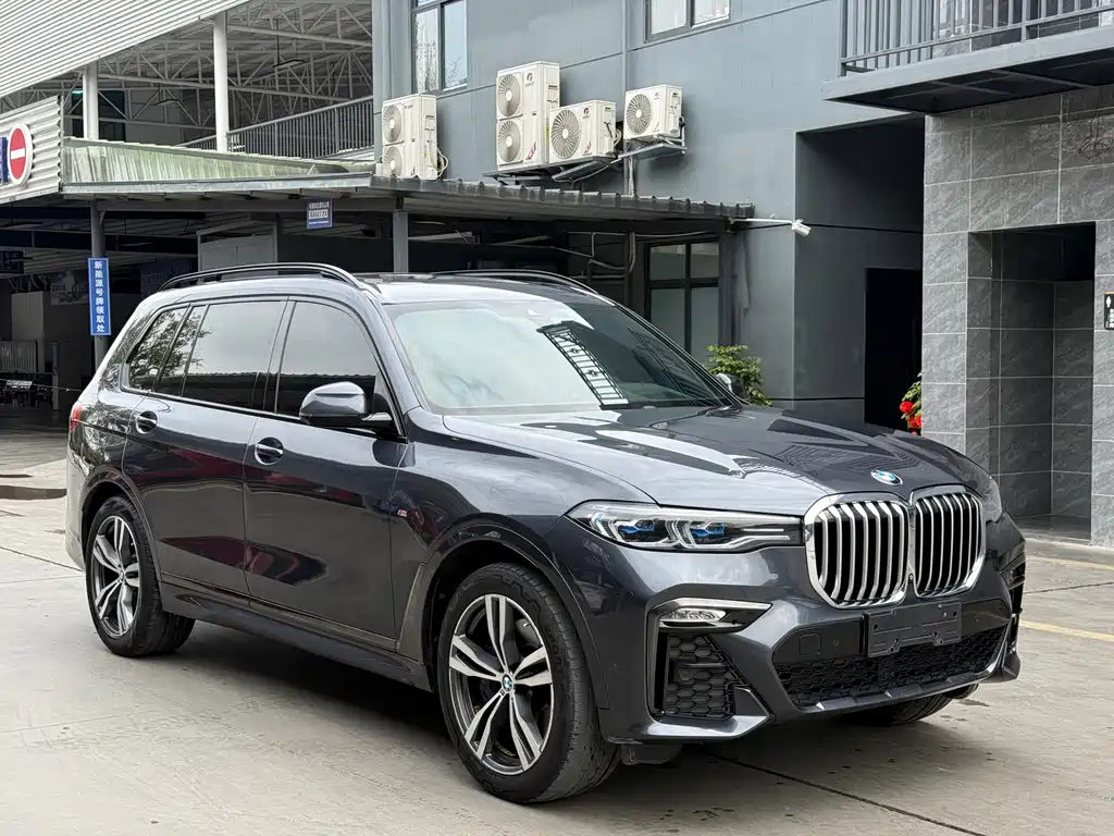 BMW X7 2019 xDrive40i Exclusive M Sports Package купить на сайте DeffCars