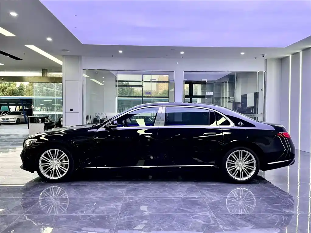 Maybach S-Class 2021 S 580 4MATIC купить на сайте DeffCars