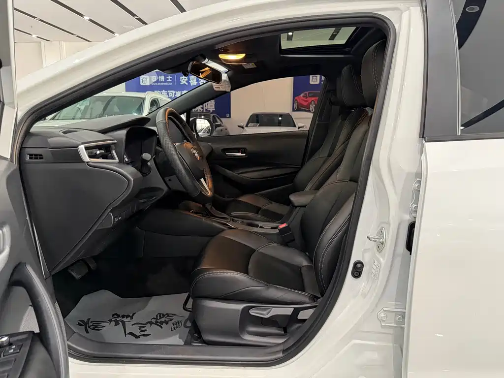 Léilíng (COROLLA) 2022款 185T CVT豪华版 купить на сайте DeffCars