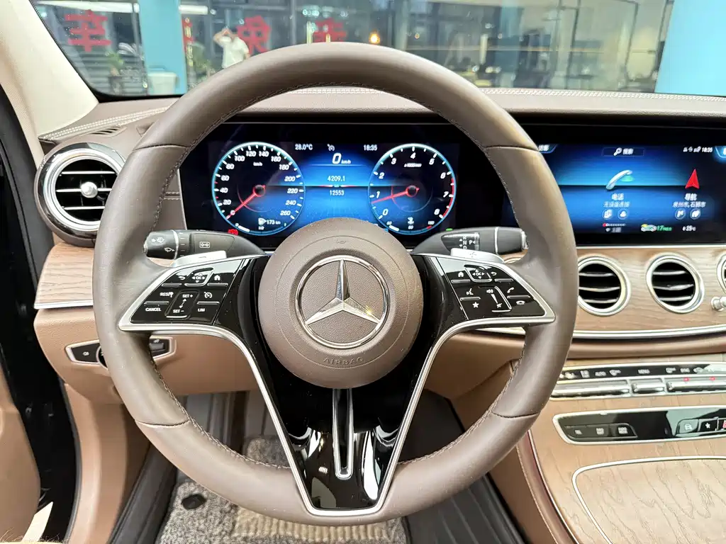 Mercedes-Benz E-Class 2022 E 300 L Luxury Model купить на сайте DeffCars