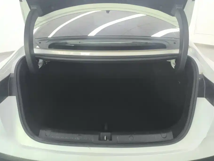 Qin L 2025 DM-i smart driving version 80KM leading model купить на сайте DeffCars