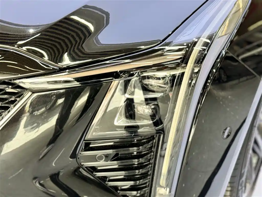 Cadillac CT5 2024 28T Premium Model купить на сайте DeffCars