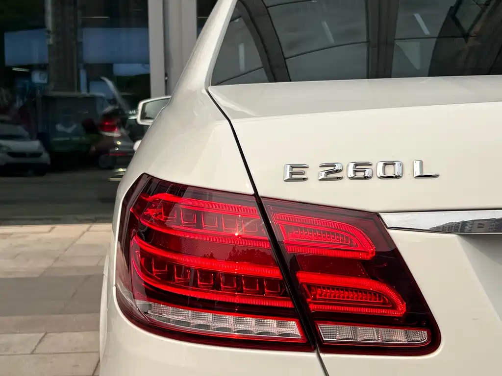 Mercedes-Benz E-Class 2015 facelift E 260 L sporty купить на сайте DeffCars