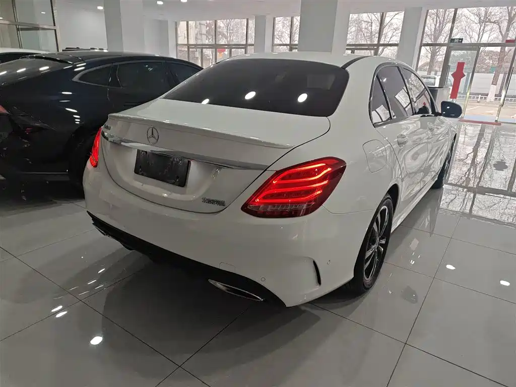 Mercedes-Benz C-Class 2017 C 200 Sports Edition купить на сайте DeffCars
