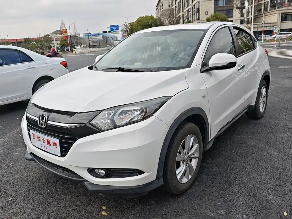 Binzhi 2017 1.8L CVT two-wheel drive Pioneer type купить на сайте DeffCars