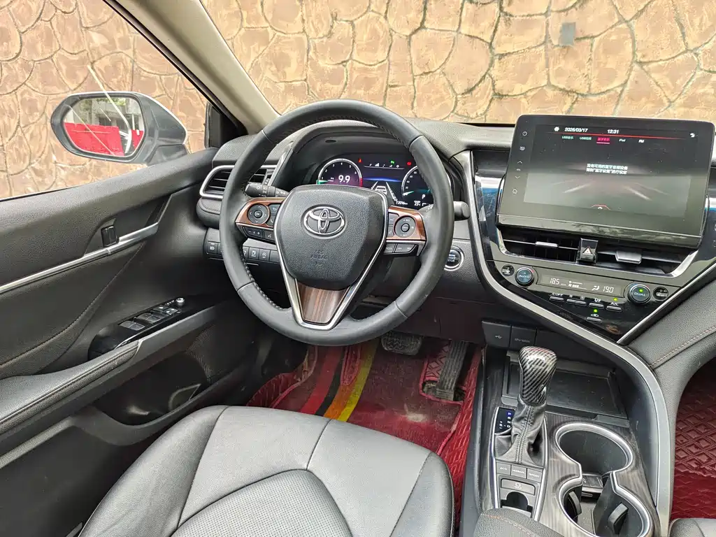 Camry 2021 2.5G Deluxe Edition купить на сайте DeffCars