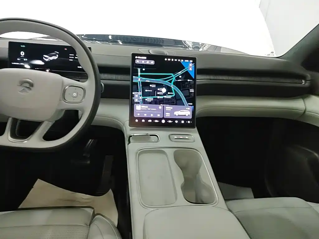 NIO ES6 2024 model 75kWh купить на сайте DeffCars