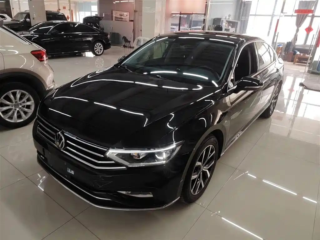 Magotan 2020 330TSI DSG leading model купить на сайте DeffCars