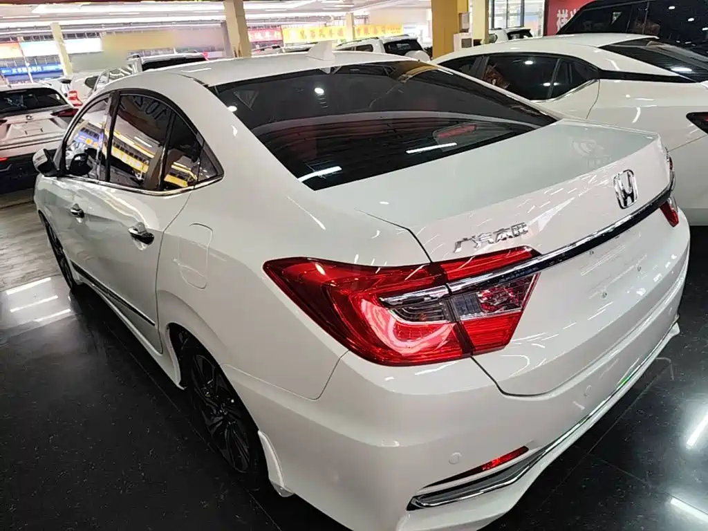 Lingpai 2016 1.8L CVT Deluxe Edition купить на сайте DeffCars