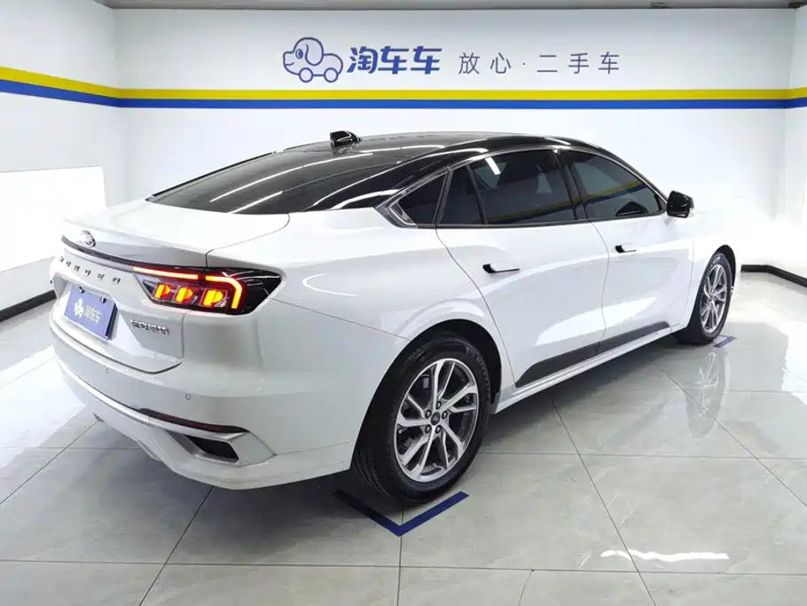 Mondeo 2022 facelift EcoBoost 245 luxury model купить на сайте DeffCars