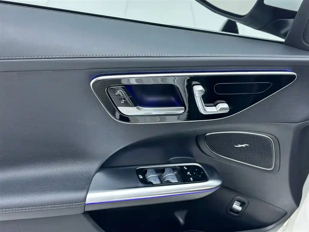Mercedes-Benz C-Class 2024 C 260 L Sports Edition купить на сайте DeffCars