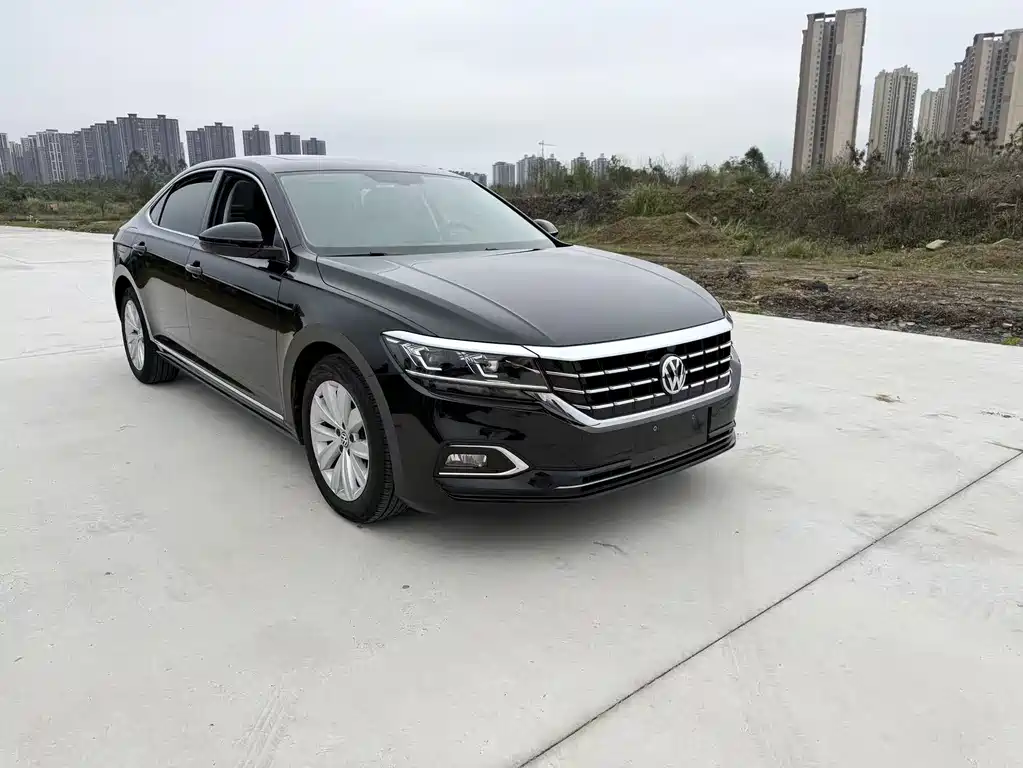 Passat 2019 330TSI Elite Edition National VI купить на сайте DeffCars