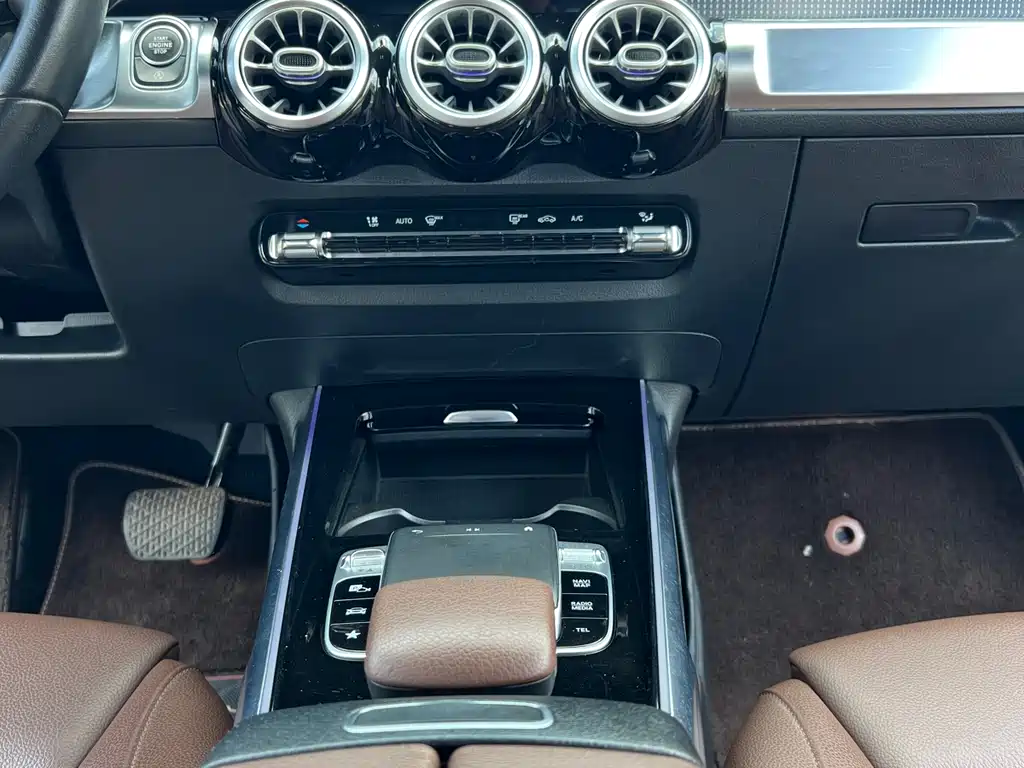 Mercedes-Benz GLB 2020 GLB 200 Fashion Model купить на сайте DeffCars
