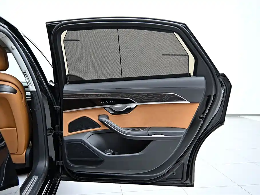 Audi A8 2024 A8L 50 TFSI quattro Premium Selection купить на сайте DeffCars