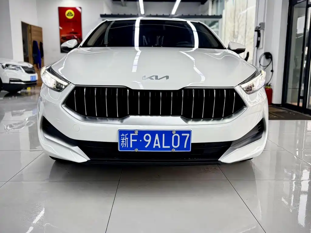 Kia K3 2021 1.5L CVT Fashion Edition купить на сайте DeffCars