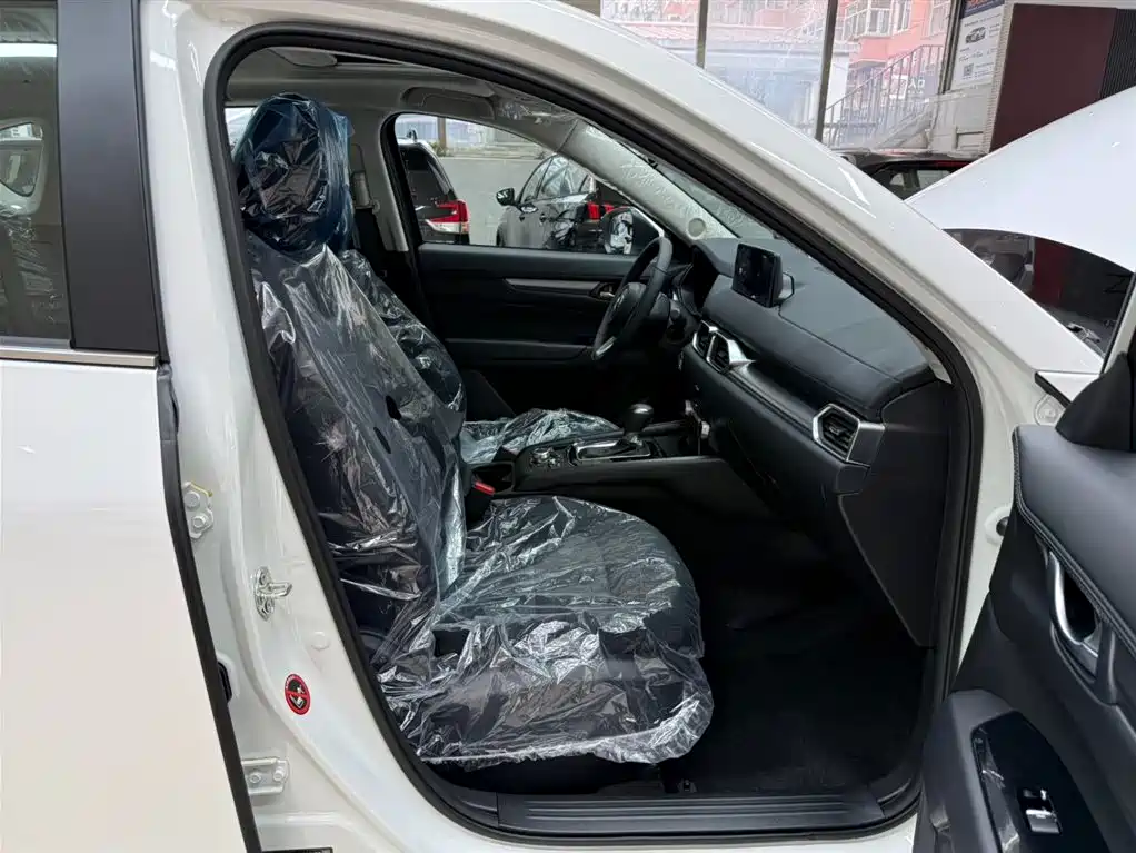 Mazda CX-5 2025 2.0L automatic two-wheel drive smart model купить на сайте DeffCars
