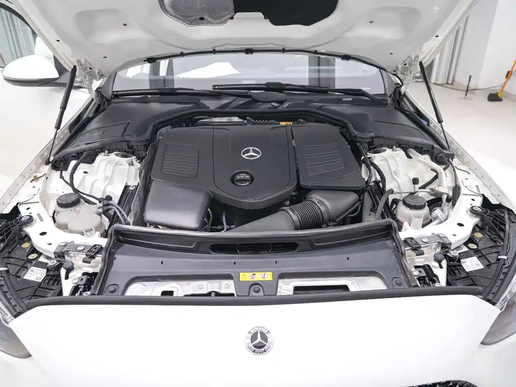 Mercedes-Benz C-Class 2024 facelift C 260 L sports version купить на сайте DeffCars