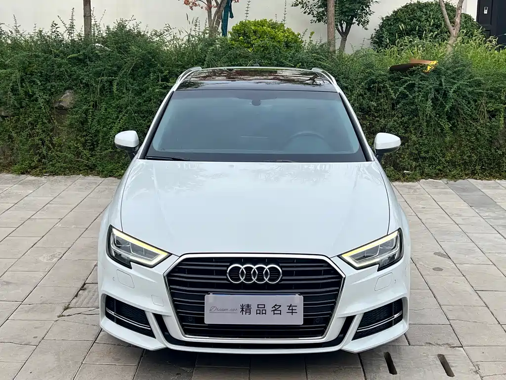 Audi A3 2019 Sportback 35 TFSI Sports National VI купить на сайте DeffCars