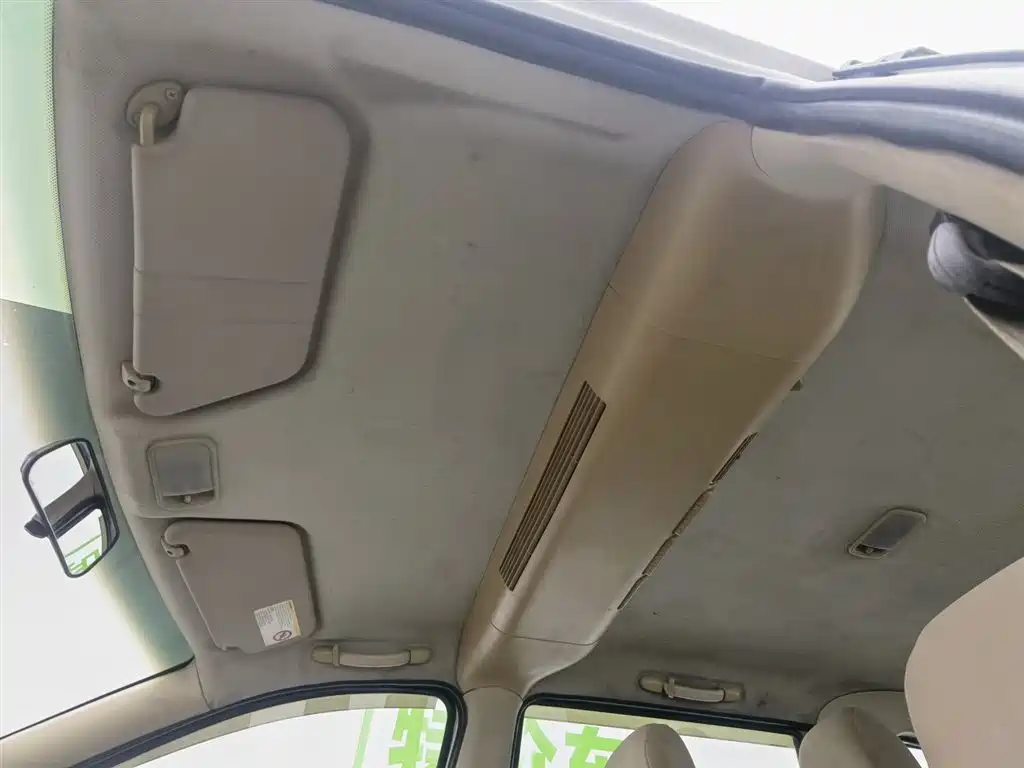 Wuling Hongguang 2013 1.5L Comfort Type купить на сайте DeffCars