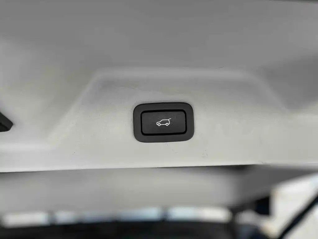 Range Rover 2020 3.0 L6 Honor Creation Extended Edition купить на сайте DeffCars