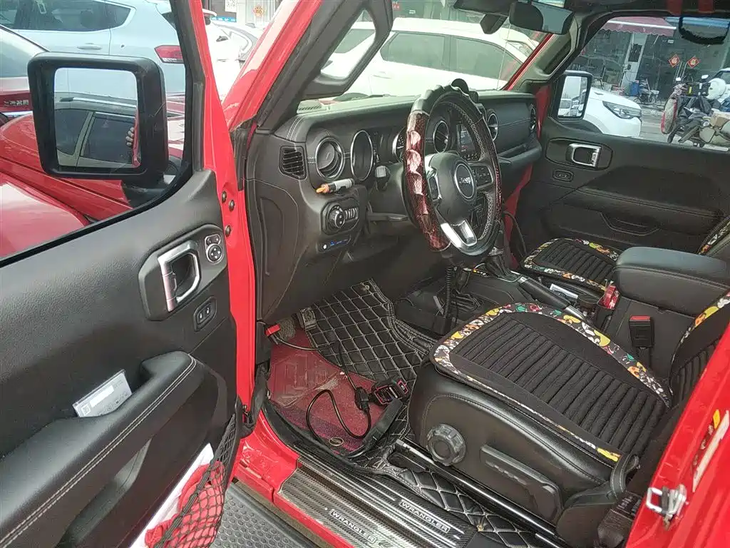 Wrangler New Energy 2021 Four-door 2.0T 4xe Sahara купить на сайте DeffCars