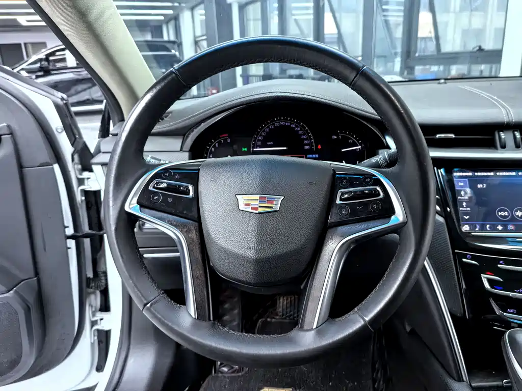 Cadillac XTS 2018 28T Technology купить на сайте DeffCars