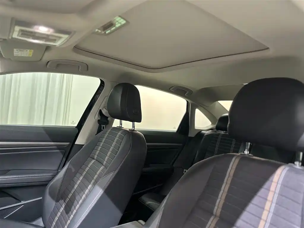 Lavida 2021 280TSI DSG Comfort Edition купить на сайте DeffCars