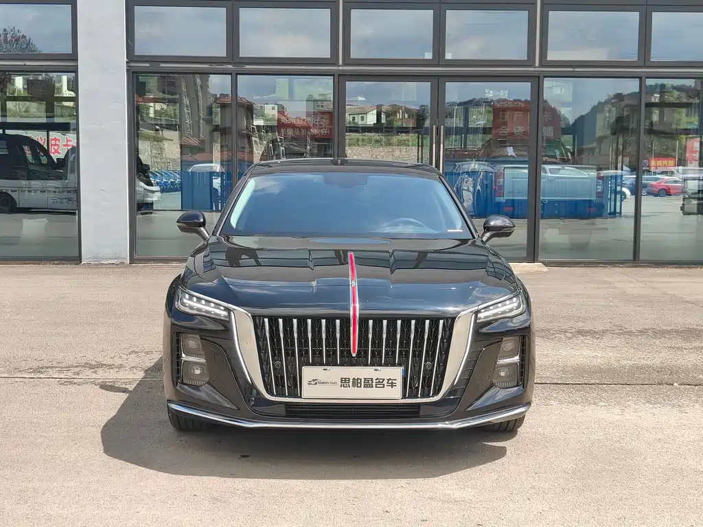 Hongqi H5 2024 1.5T DCT Zhilian Qiyun Edition купить на сайте DeffCars