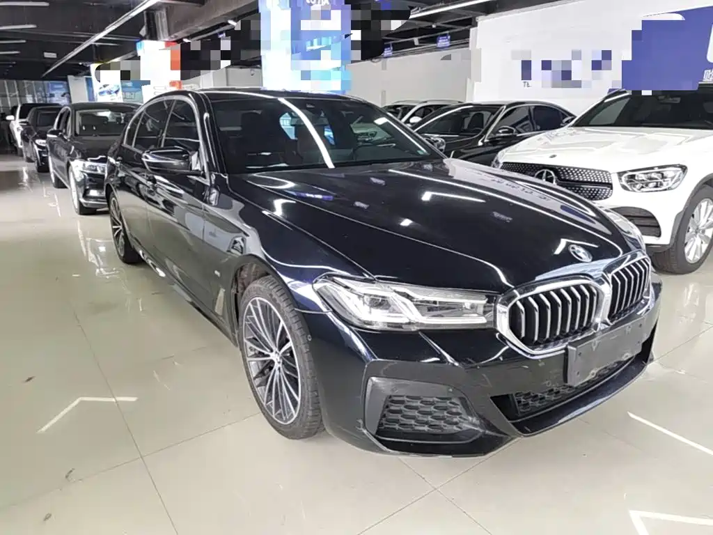 BMW 5 Series 2022 facelift 530Li leading M sports package купить на сайте DeffCars