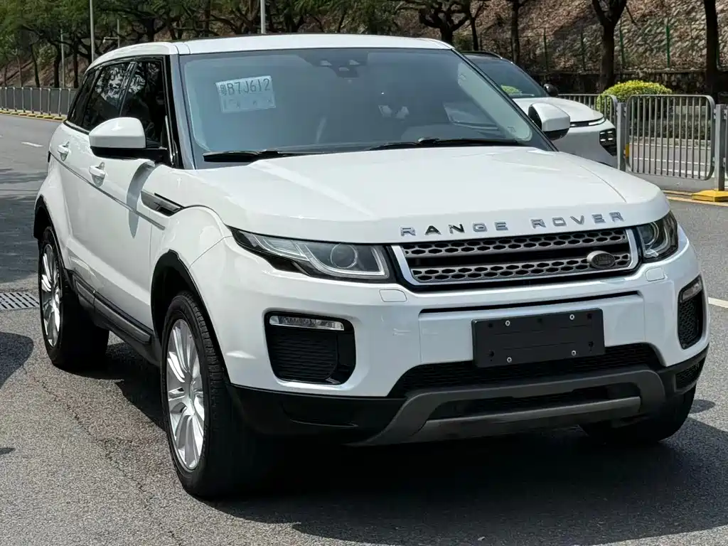 Range Rover Evoque 2018 240PS SE Zhiyao Edition купить на сайте DeffCars