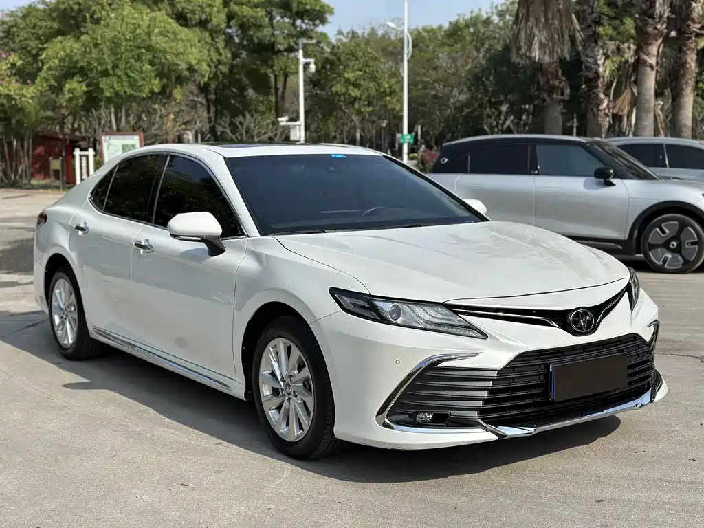 Camry 2023 2.0G Deluxe Edition купить на сайте DeffCars