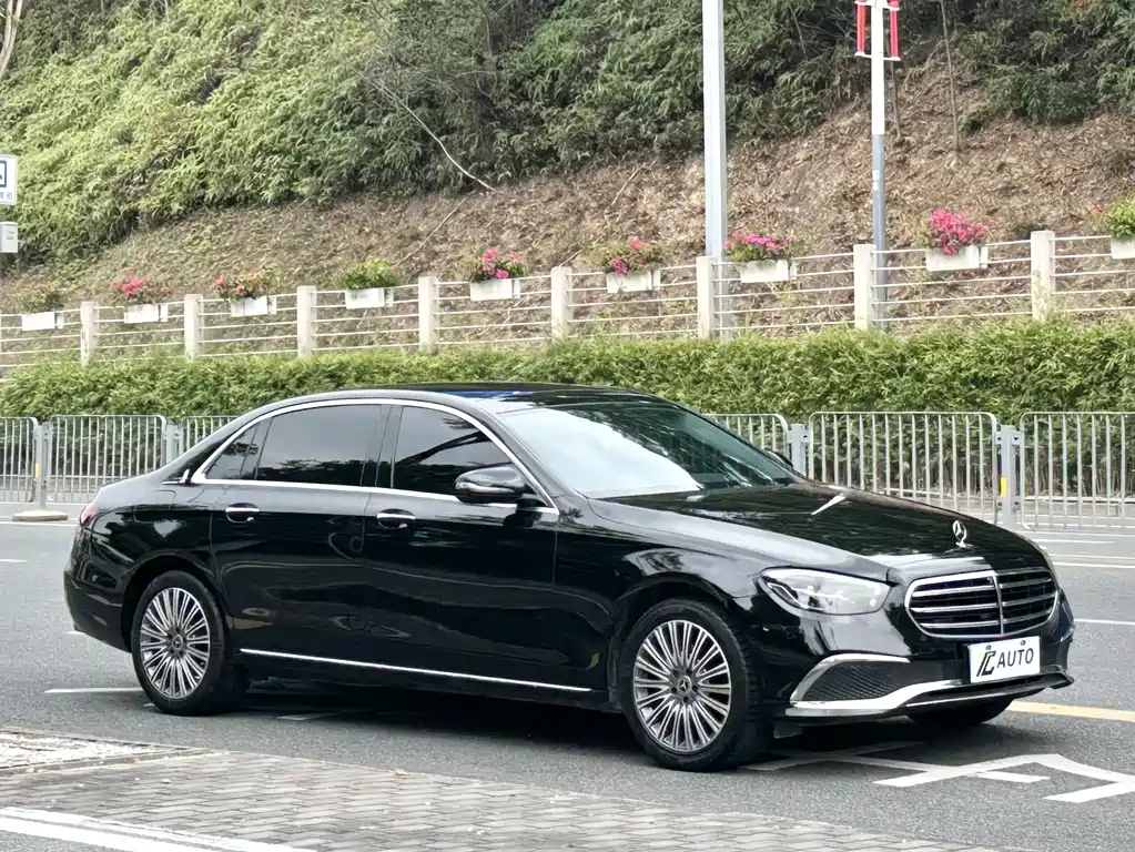 Mercedes-Benz E-Class 2022 E 300 L Fashion купить на сайте DeffCars