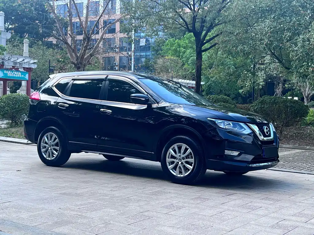 X-Trail 2017 2.0L CVT Comfort Edition 2WD купить на сайте DeffCars