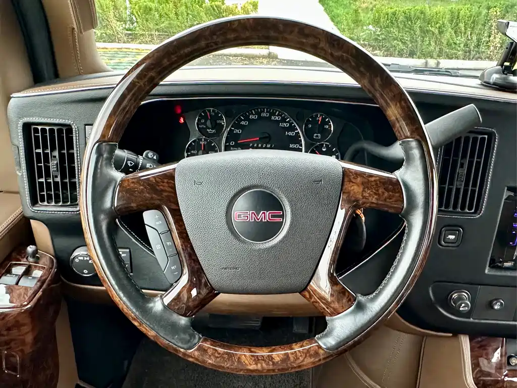 SAVANA 2017 6.0L G660S Yazun Canopy Edition купить на сайте DeffCars