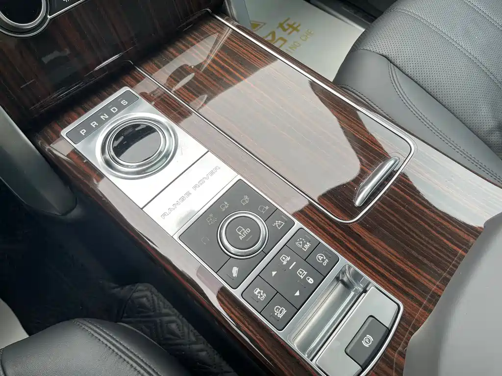 Range Rover 2017 3.0 SC V6 Vogue купить на сайте DeffCars