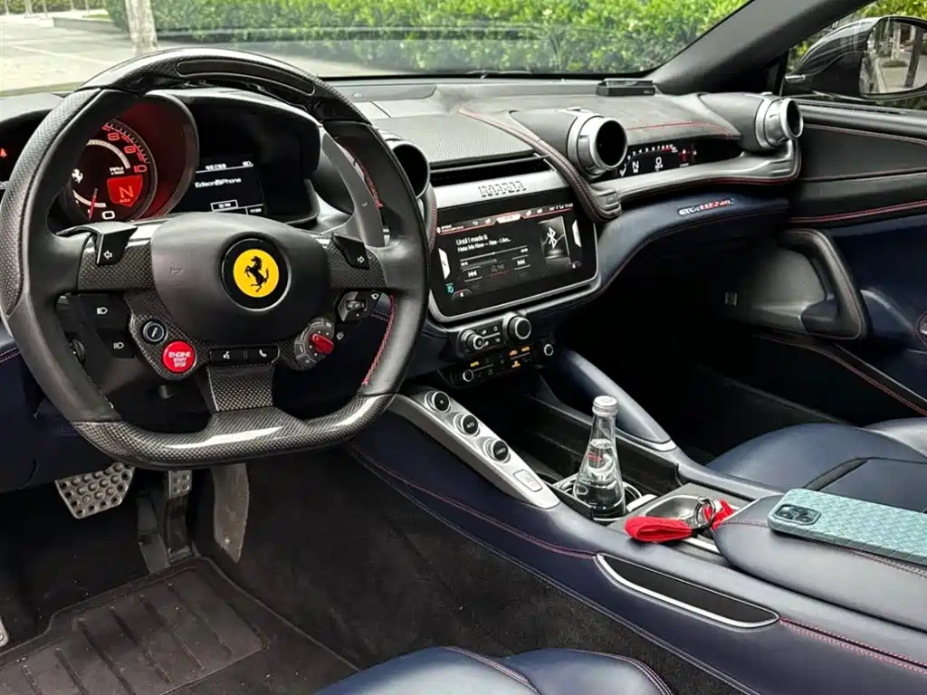 GTC4Lusso 2017 3.9T V8 купить на сайте DeffCars