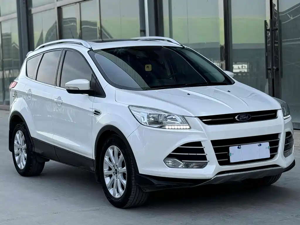 Kuga 2015 1.5L GTDi 2WD Style Edition купить на сайте DeffCars