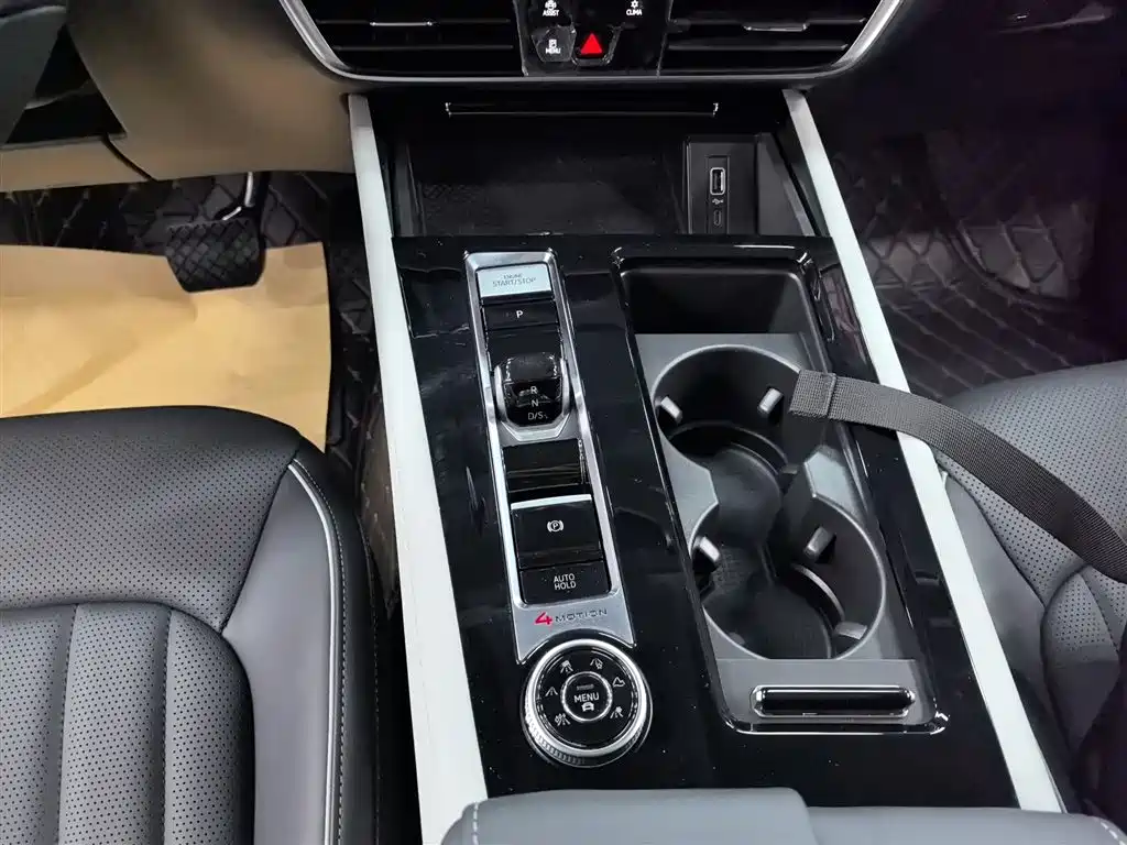 Touron 2023 facelift 380TSI four-wheel drive luxury version купить на сайте DeffCars
