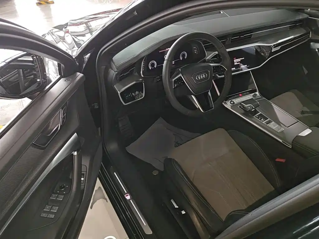 Audi A6L 2023 facelift 40 TFSI luxury and dynamic model купить на сайте DeffCars