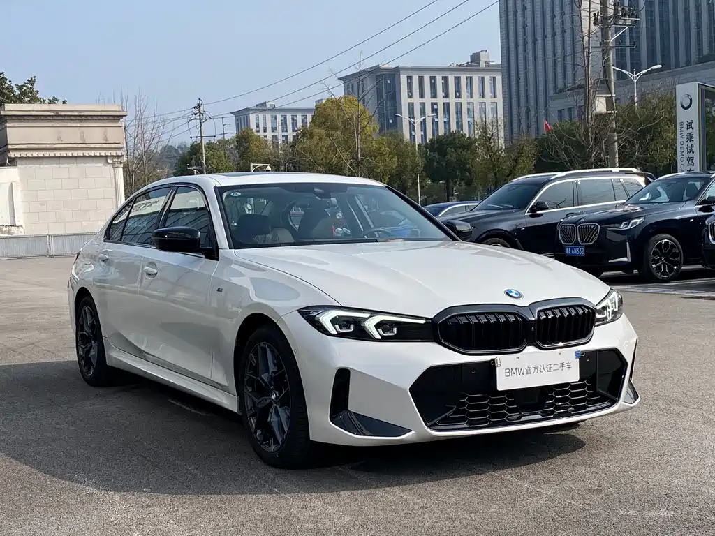 BMW 3 Series 2025 330Li M Sports Night Package купить на сайте DeffCars