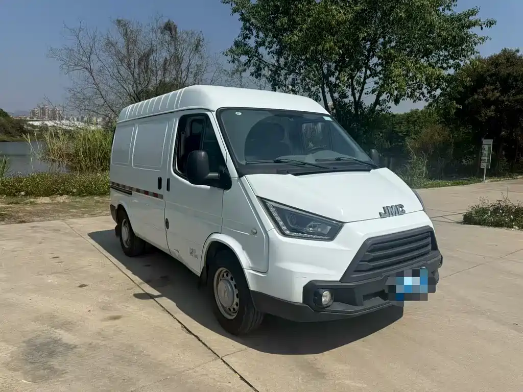 Teshun 2021 2.8T Space King Ordinary Model Short Axis Medium High Roof 3-Seater Diesel National VI JX493 купить на сайте DeffCars