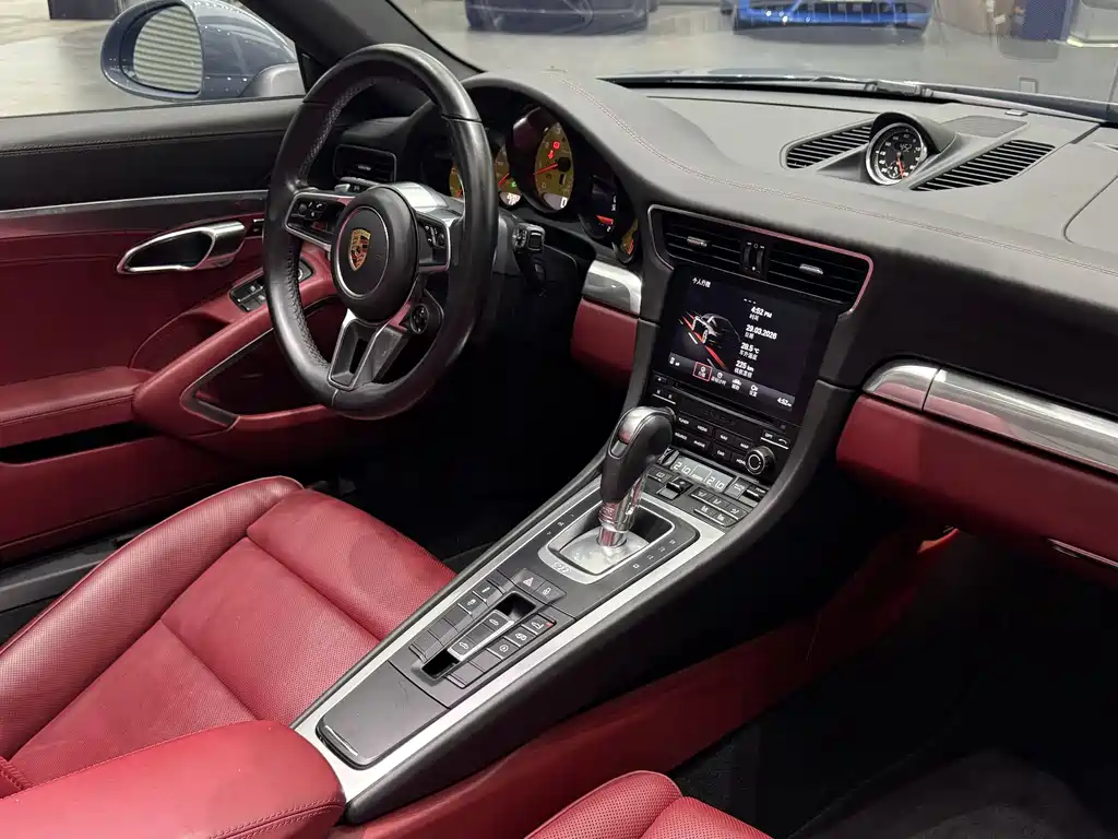 Porsche 911 2016 Targa 4S 3.0T купить на сайте DeffCars